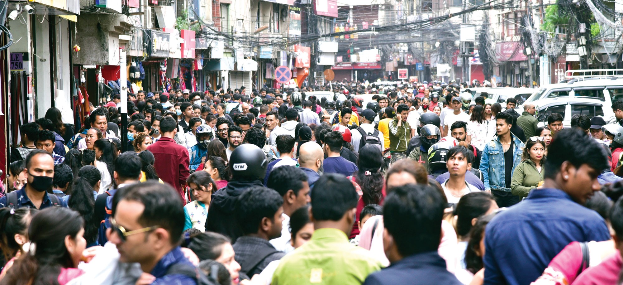 दसैँले बजार चलायमान, व्यवसायीलाई राहत