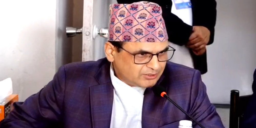 राजस्व सचिव घिमिरेको वित्त आयोगमा सरुवा