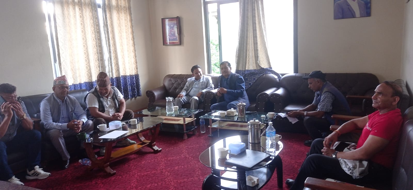 पार्टीप्रति प्रतिबद्ध सबैलाई सदस्यता वितरण गर्न निर्देशन