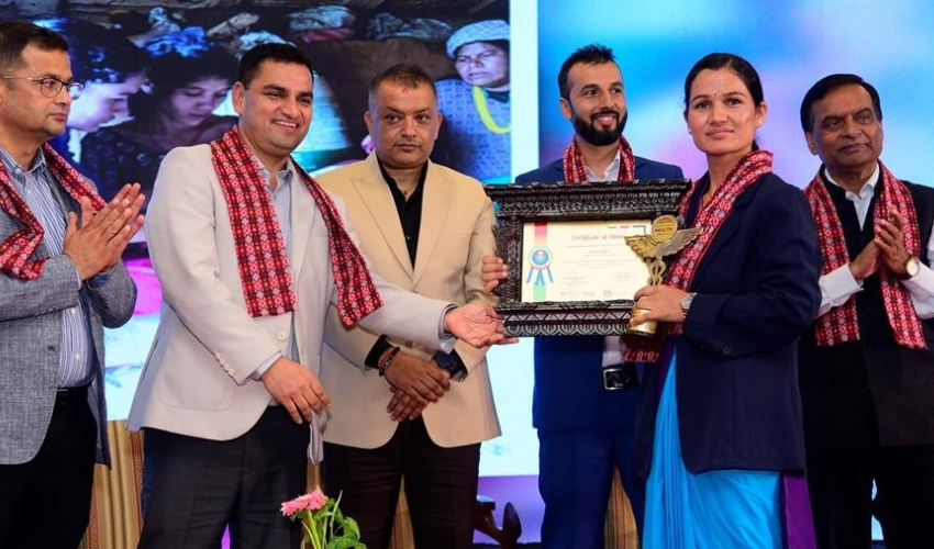 ६ घण्टा कृत्रिम स्वास दिएर शिशु बचाउने पुजालाई ‘उत्कष्ट नर्स अवार्ड’