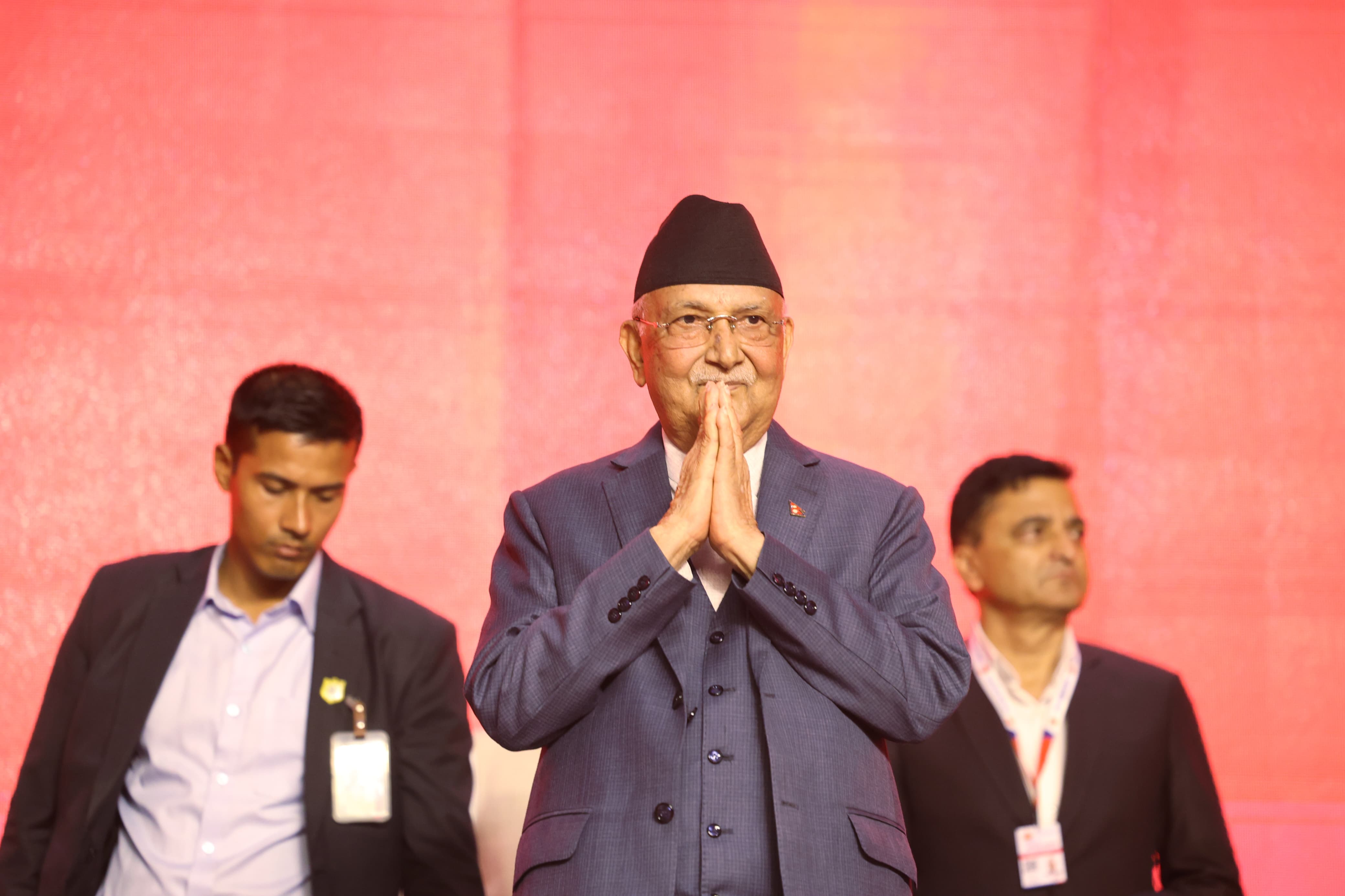 एमालेको दोस्रो विधान महाधिवेशन सुरु (तस्बिरहरू)