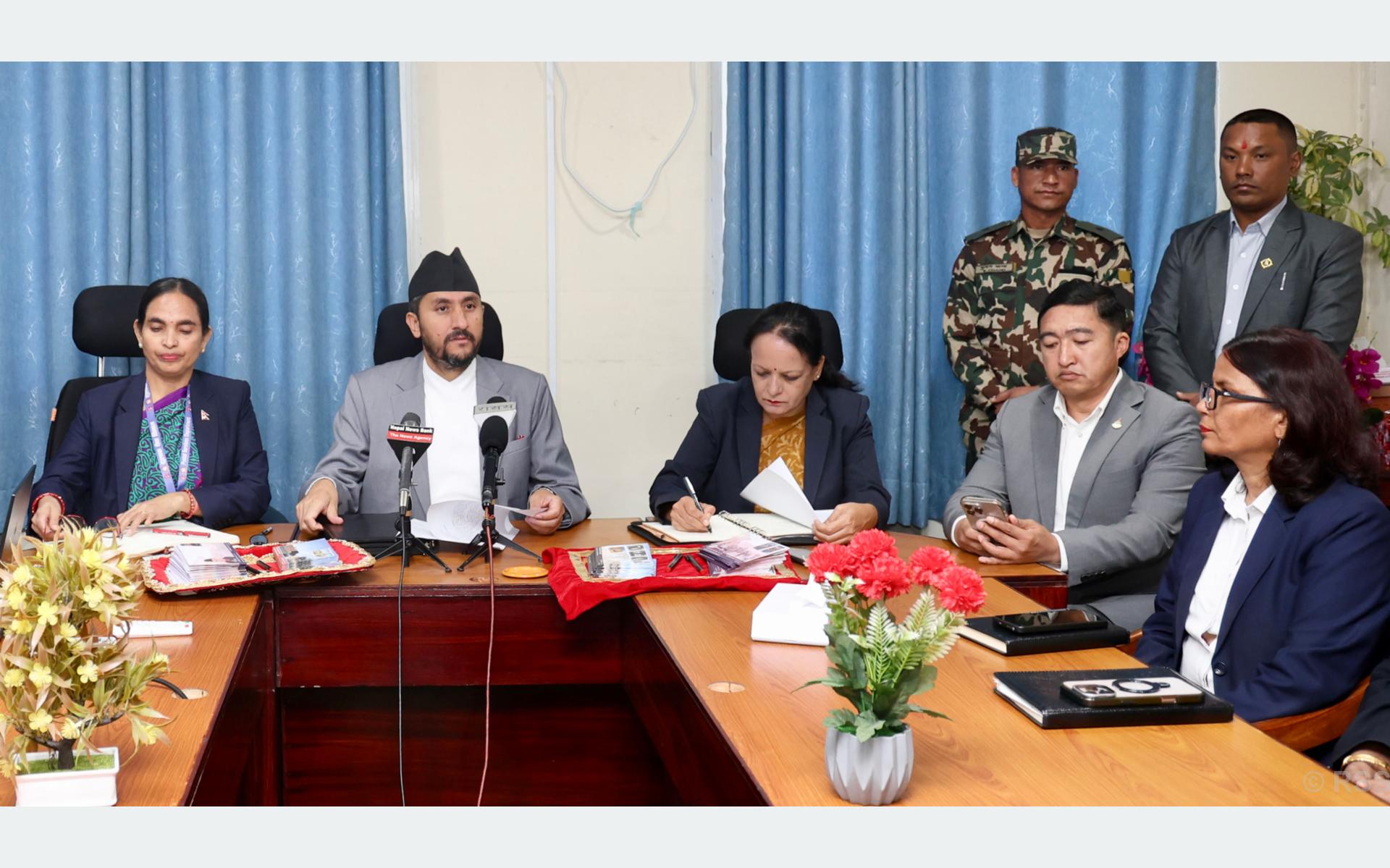 हुलाकको सार्थकता घटेको छैन : सञ्चारमन्त्री खरेल