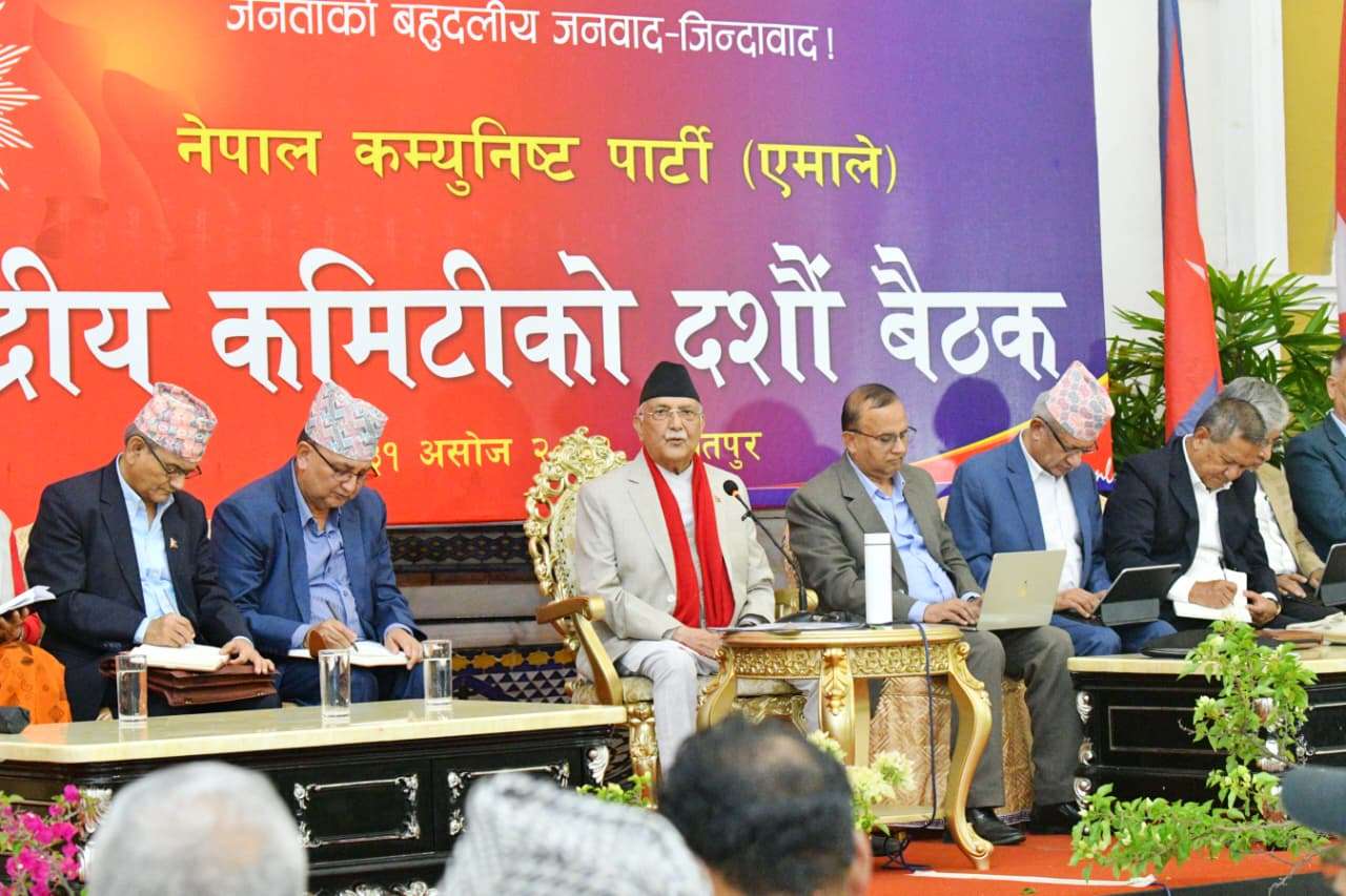 बहुसंख्यक सदस्य ओलीको पक्षमा, नेतृत्व परिवर्तनको माग अल्पमतमा