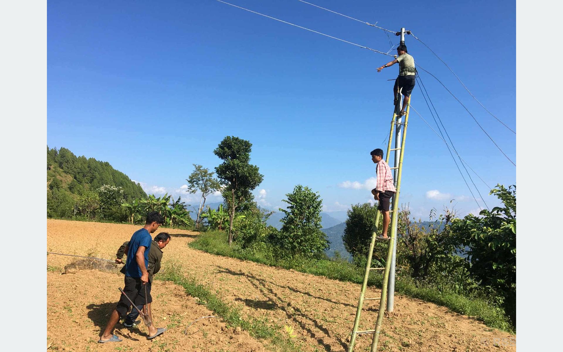 भुल्केका १०७ घरमा विद्युत् जडान