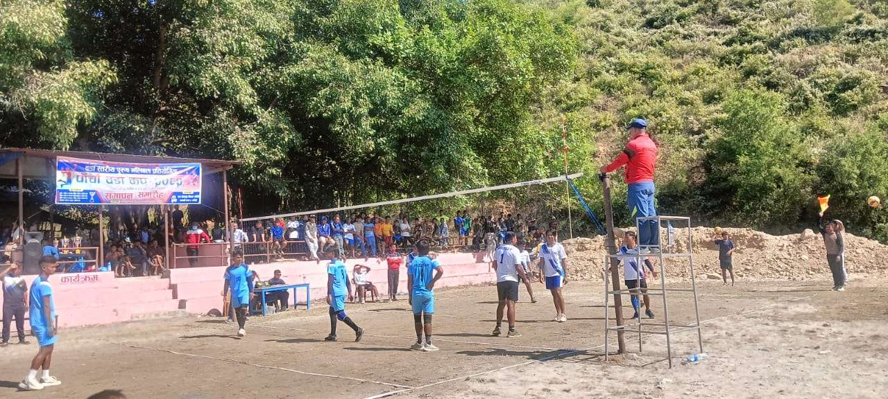 भटौलीको पाँचौँ वडा कप पुरुष भलिबल प्रतियोगिताको उपाधि भटौली टाइगरलाई