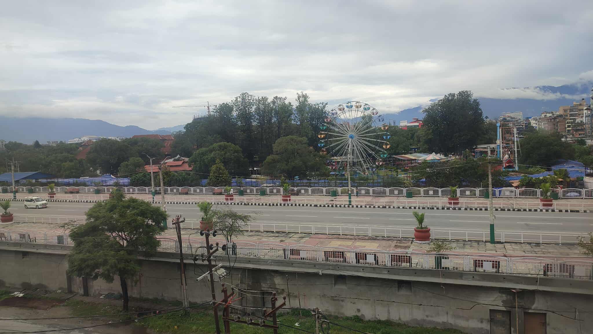 काठमाडौंका सडक सुनसान