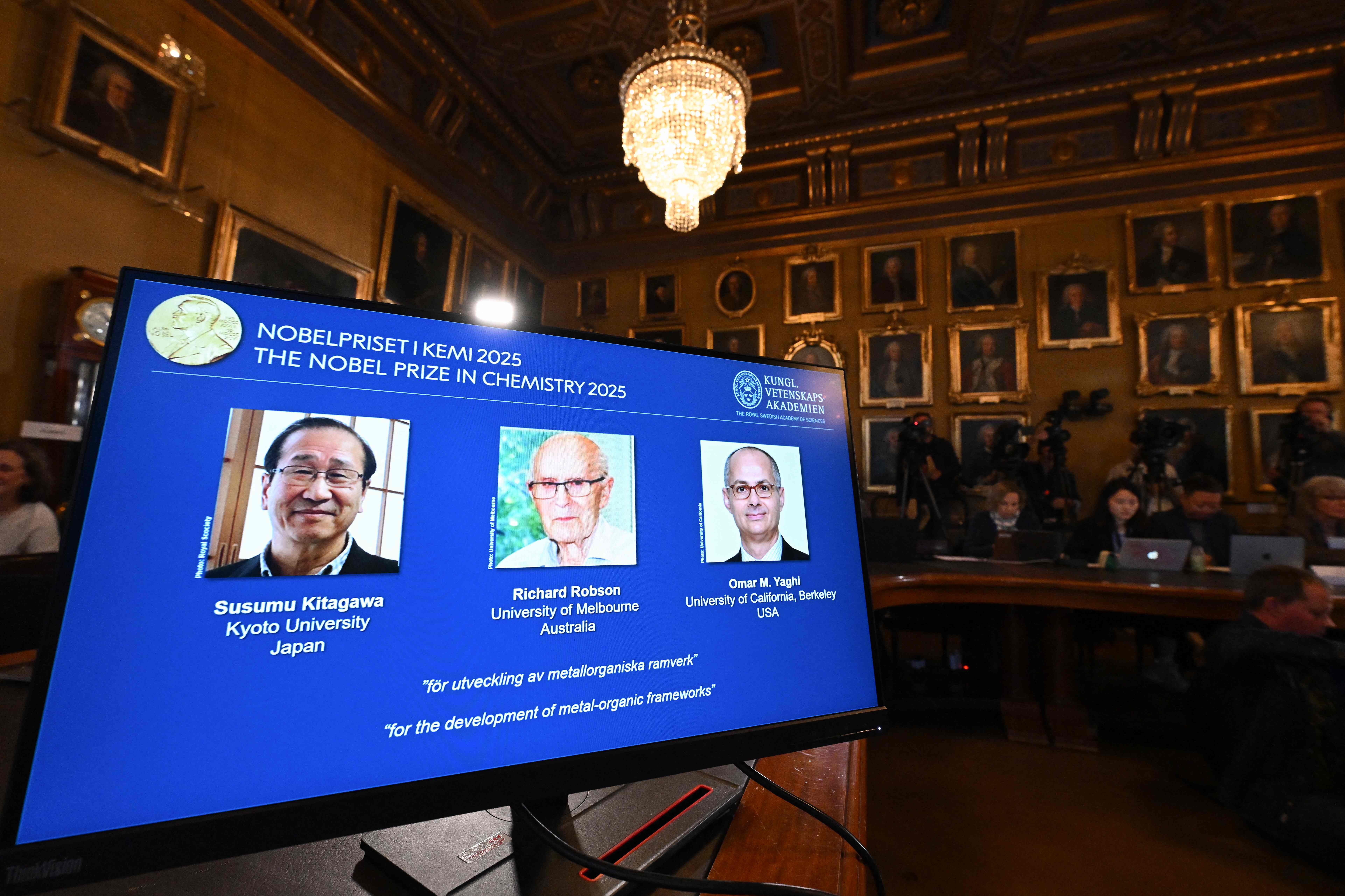 रसायनशास्त्रतर्फ नोबेल पुरस्कार तीन देशका तीन रसायनशास्त्रीलाई दिने घोषणा