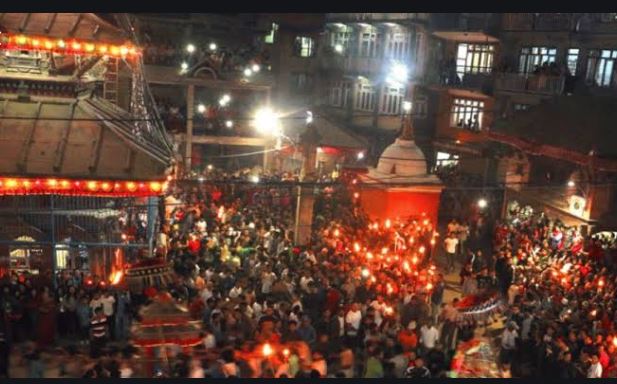 ब्रह्मायणी जात्राः बिहानैदेखि भक्तजनको भीड