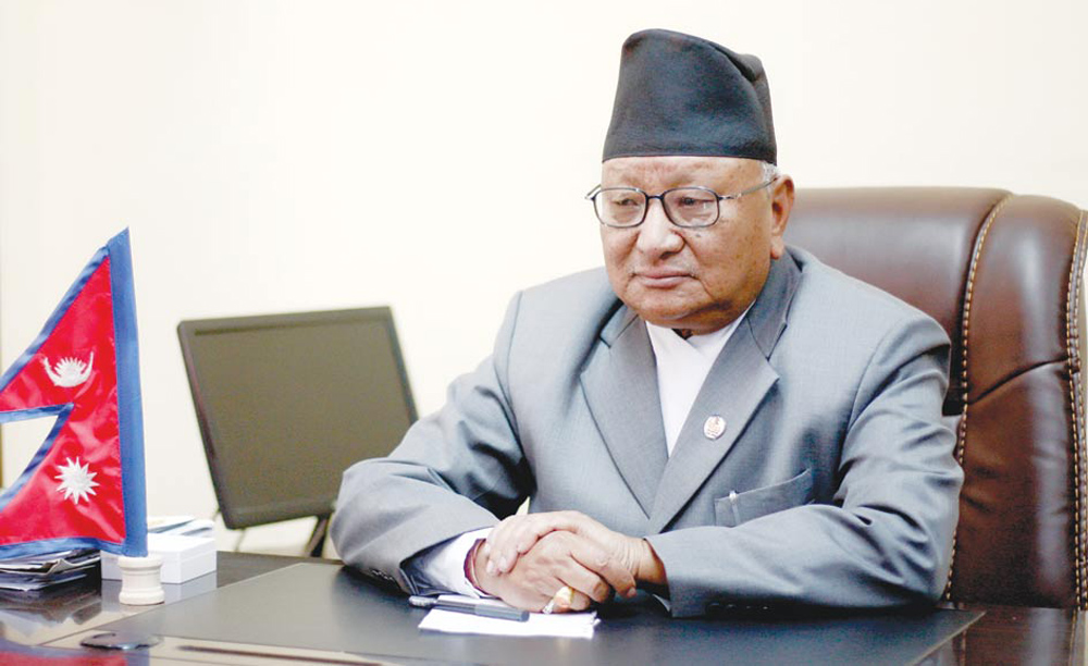 विशेष महाधिवेशनमा सहभागी हुन कांग्रेस नेता गोपालमान श्रेष्ठको आह्वान