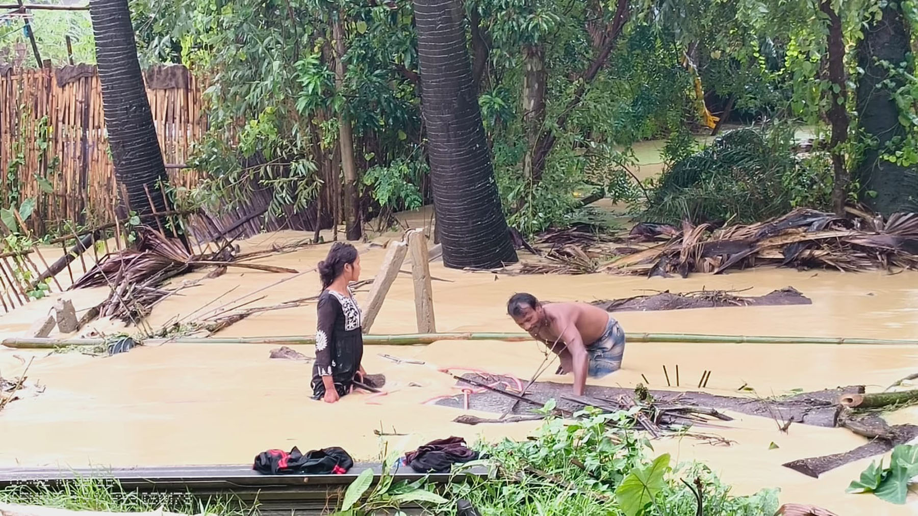 सडक अवरुद्ध हुँदा आपतकालीन अवस्थामा स्वास्थ्य सेवा प्रवाह गर्न चुनौती