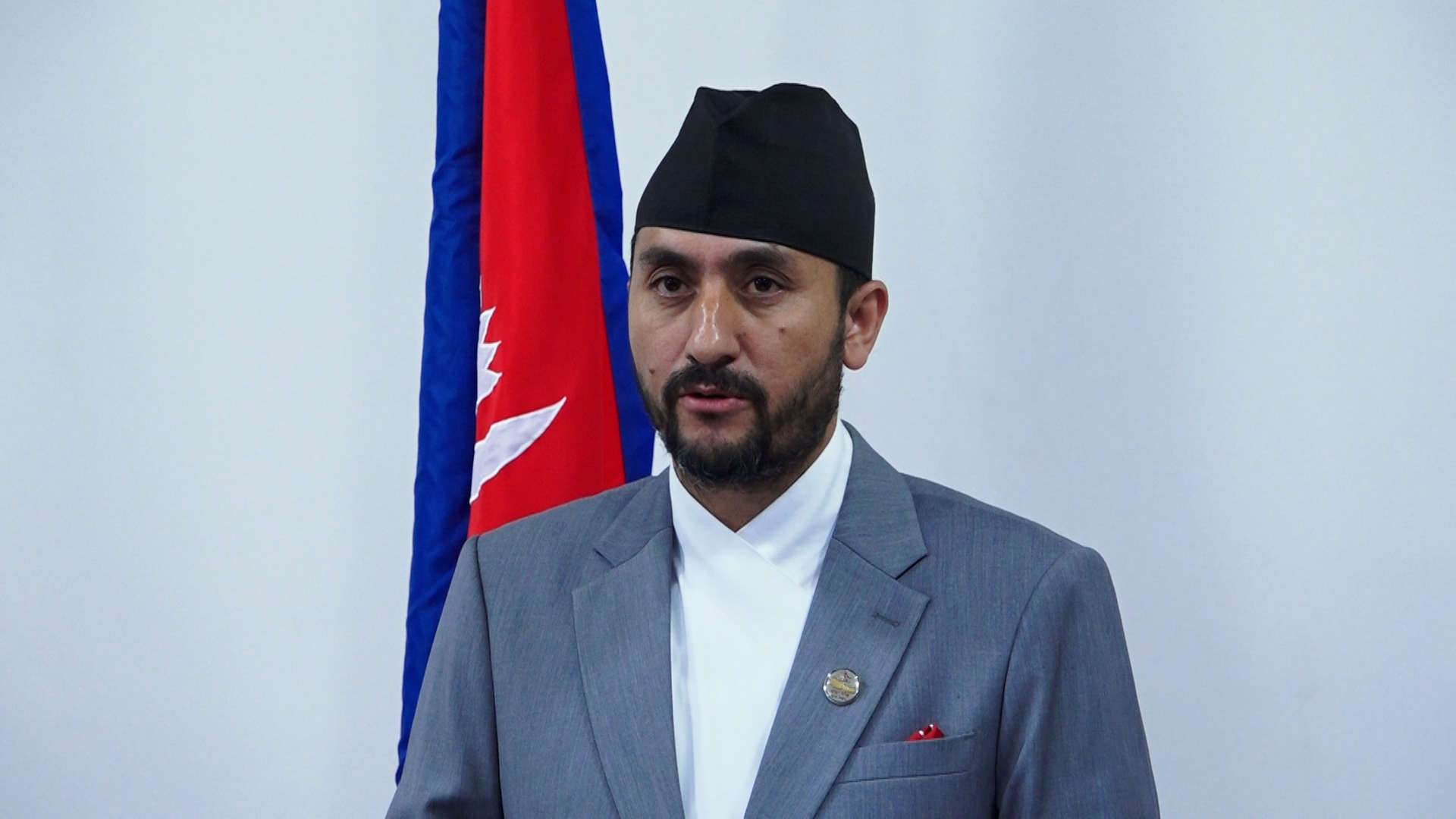 सरकार निर्वाचन गराउन केन्द्रित भएको छ: सञ्चारमन्त्री खरेल