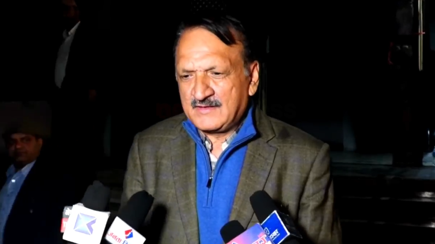 वर्तमान सरकारले निर्वाचनको लागि सहज वातावरण बनाउनुपर्छ : प्रवक्ता महत