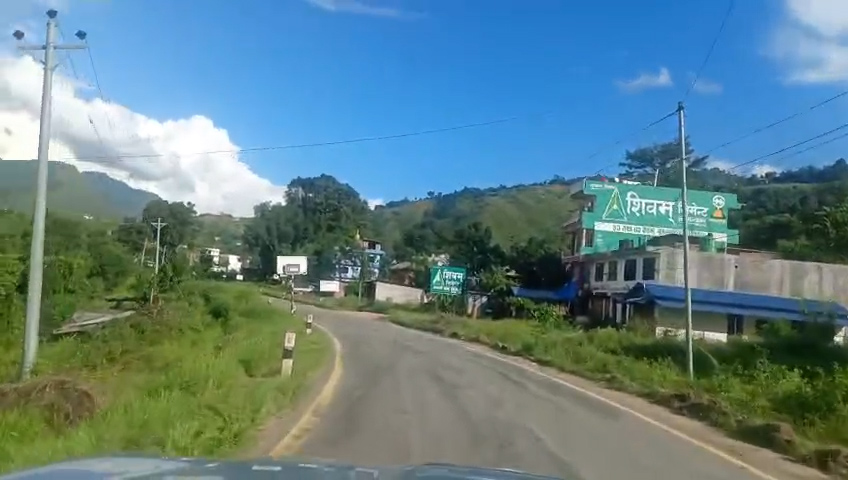 सुनसान बिपी राजमार्ग (तस्बिर)