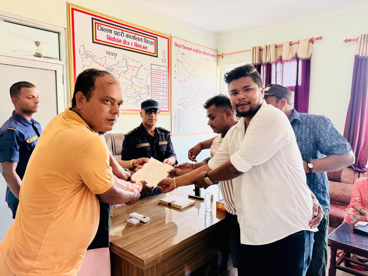 बालेन र सुदनविरुद्ध सिरहा प्रहरीमा पनि जाहेरी