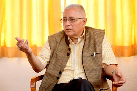 कांग्रेस बैठकअघि डा.कोइरालाले आफू निकट पदाधिकारीसँग गरे छलफल