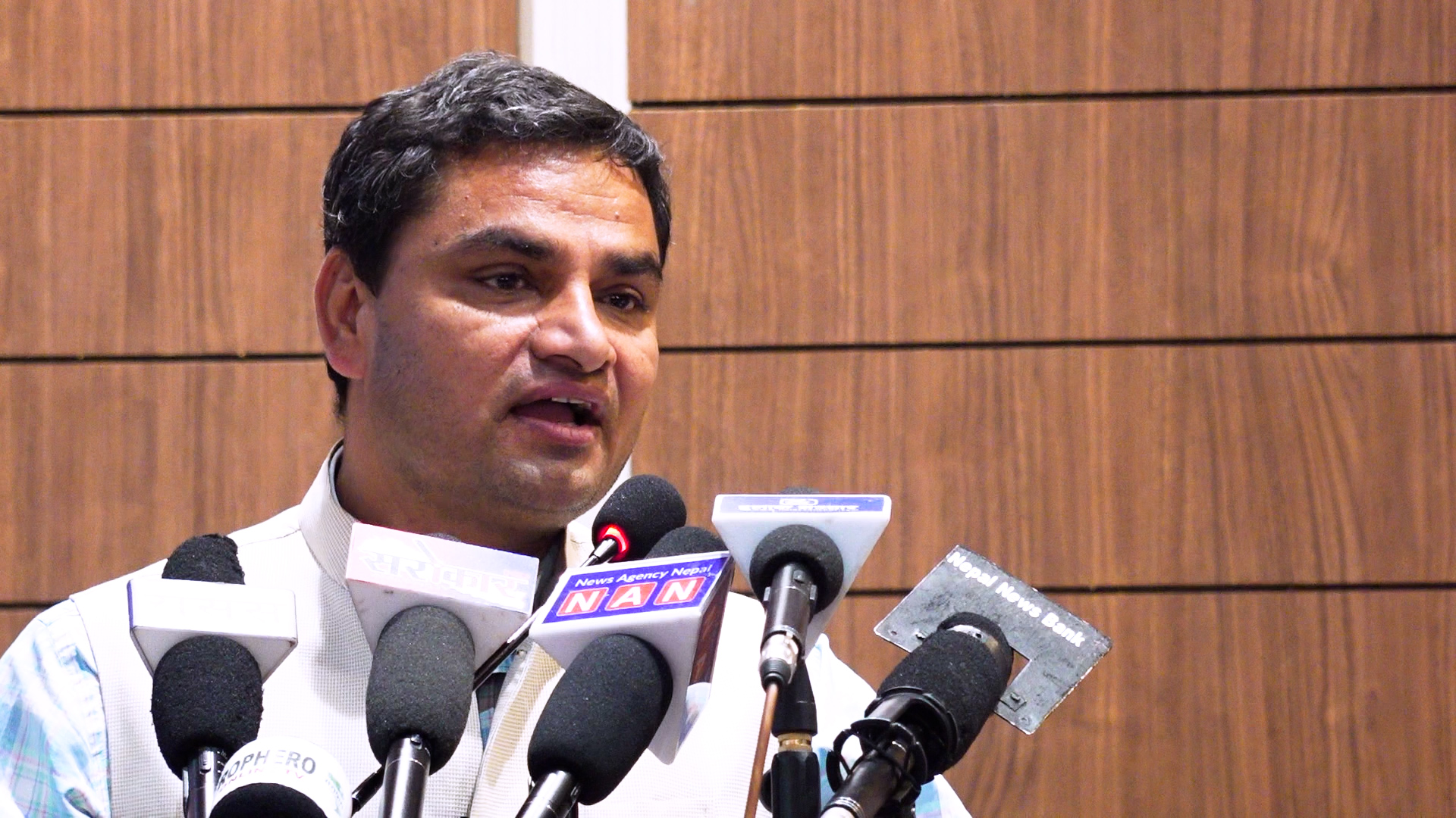 कांग्रेसले काठमाडौंं उपत्यकाका उम्मेदवारहरूको भिजन १० सार्वजनिक गर्दै