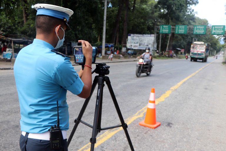 मोटरसाइकलको स्वरूप परिवर्तन गर्ने कारबाहीमा