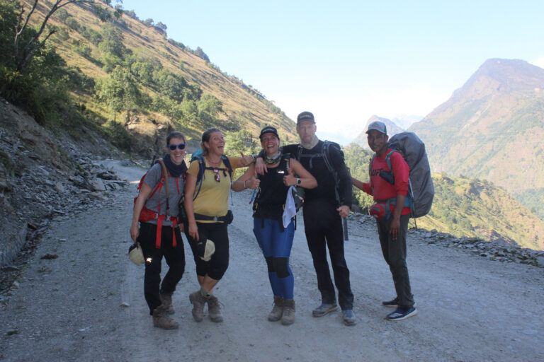 मानुङकोटमा बढे पर्यटक