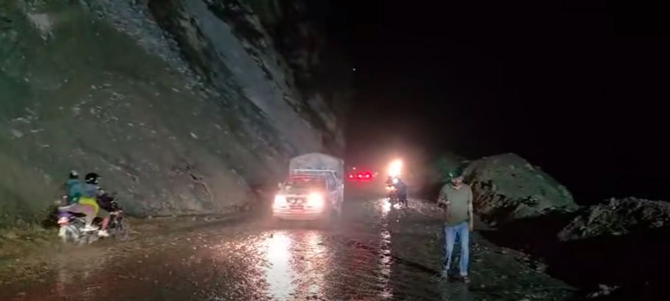 नागढुंगाबाट ५ बजेभित्र मात्र गाडीलाई जान दिइने