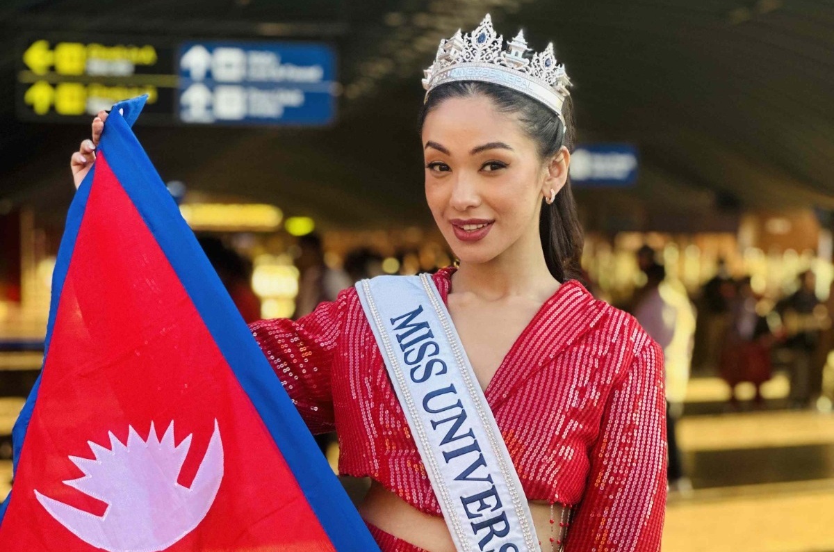 मिस युनिभर्समा भाग लिन सान्या बैंकक प्रस्थान
