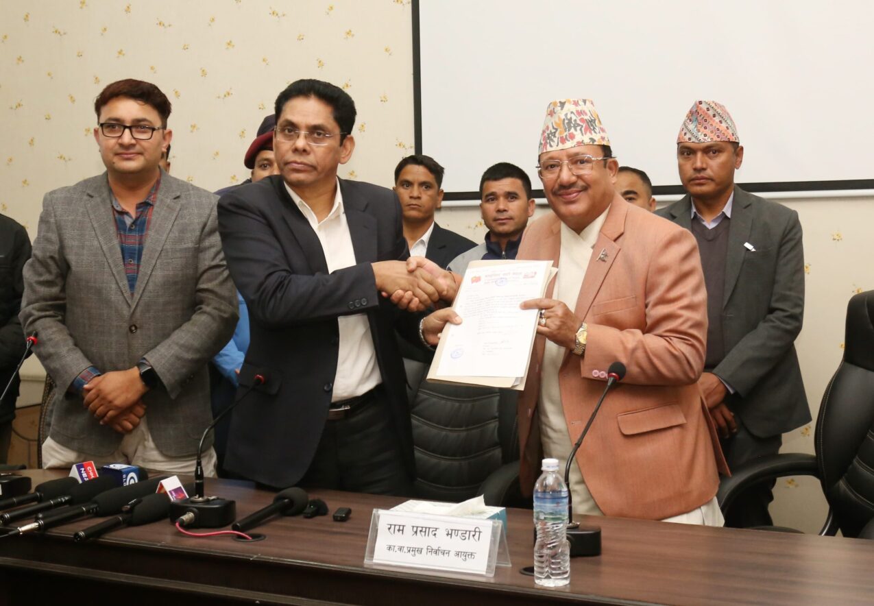 दल दर्ता गर्न विप्लव नेतृत्वको पार्टीले दियो निर्वाचन आयोगमा निवेदन