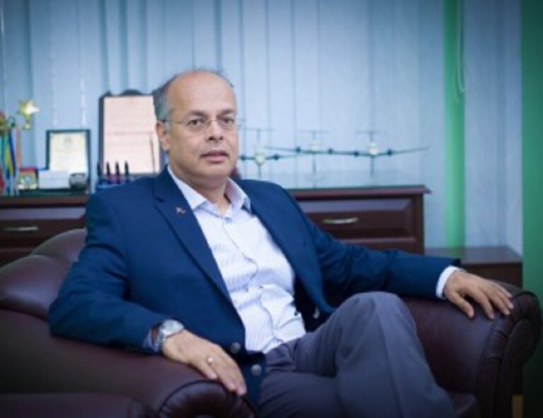 सफल ब्यावसायीको छवि बनाएका बुद्ध एयरका मालिक बस्नेत राजनीतिमा होमिए