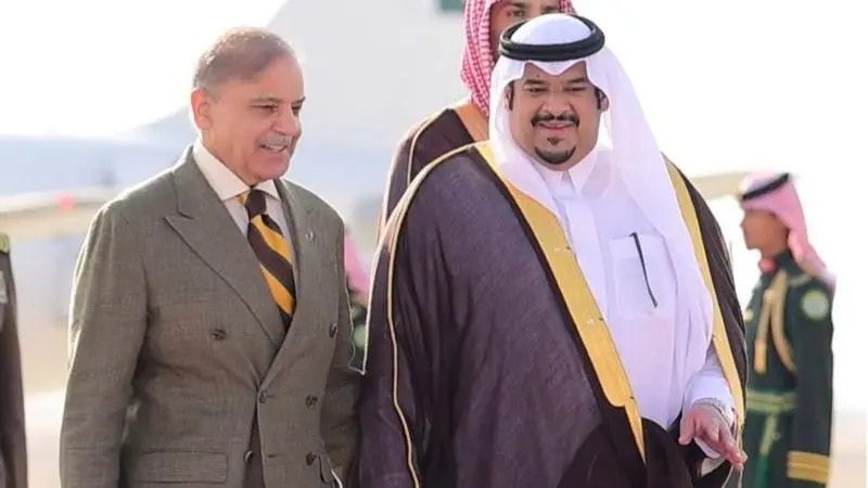 पाकिस्तानका प्रधानमन्त्री शाहबाज शरीफ किन साउदी अरब पुगे ?