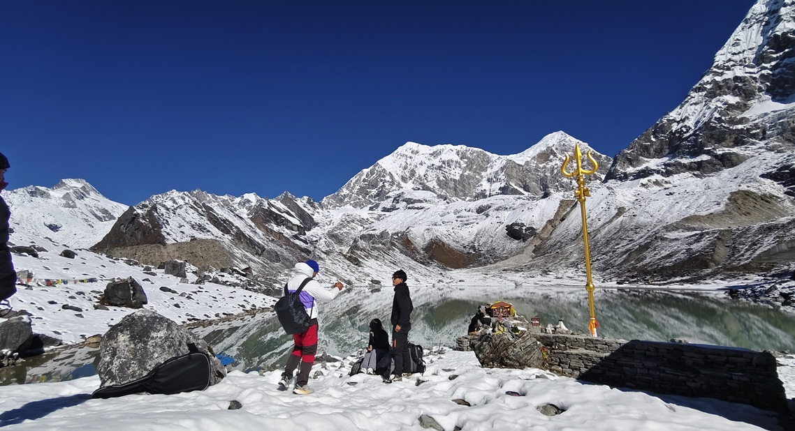 पर्यटकीयस्थल दुधकुण्ड पुग्ने क्रममा १० घण्टा बेपत्ता हुँदा…