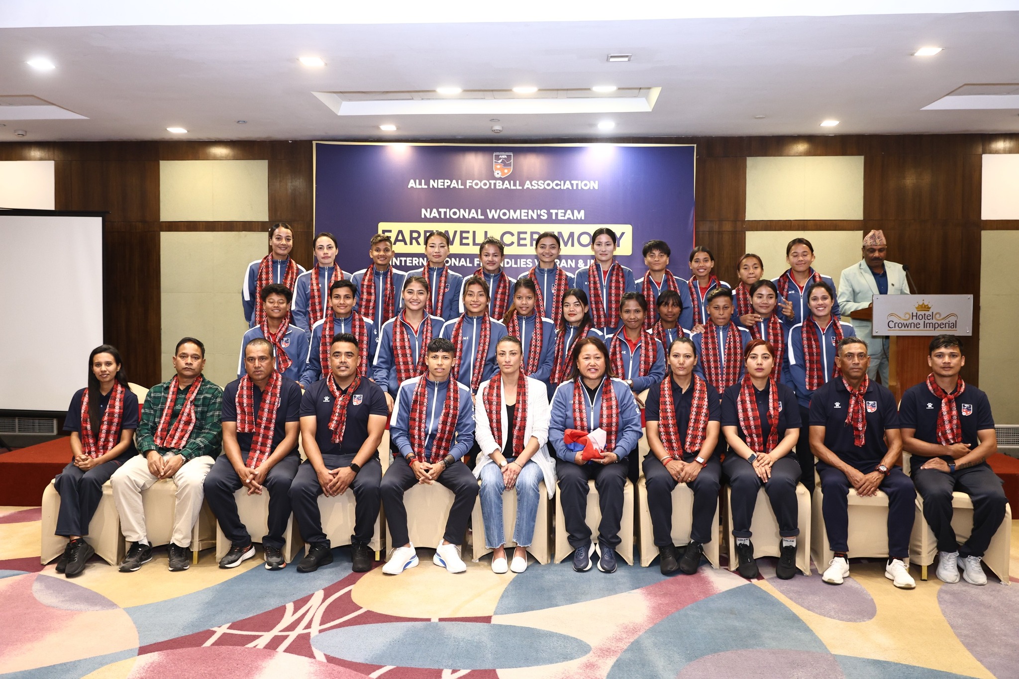 त्रिदेशीय अन्तर्राष्ट्रिय मैत्रीपूर्ण फुटबल खेल्न भारत जाने महिला टोलीको विदाई