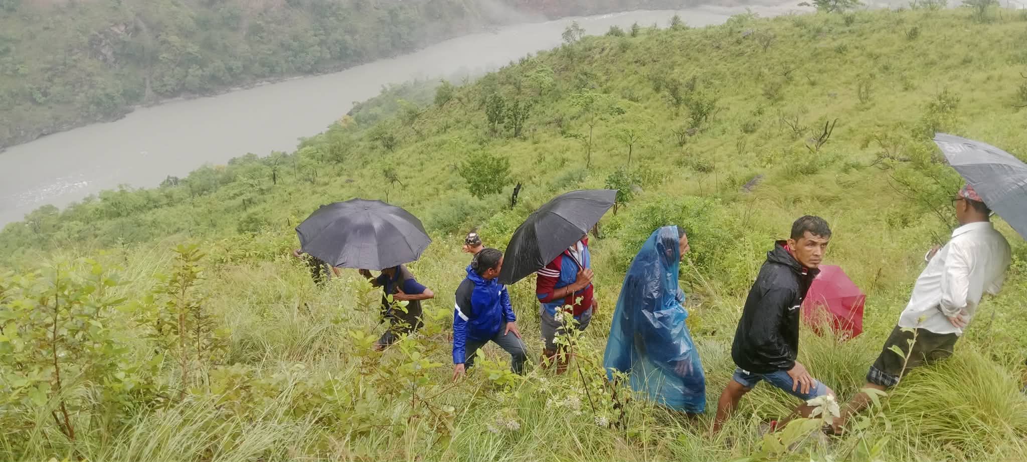 तमोर करिडोरको कात्तिकेमा बोलेरो दुर्घटना, पाँच जनाको मृत्यु