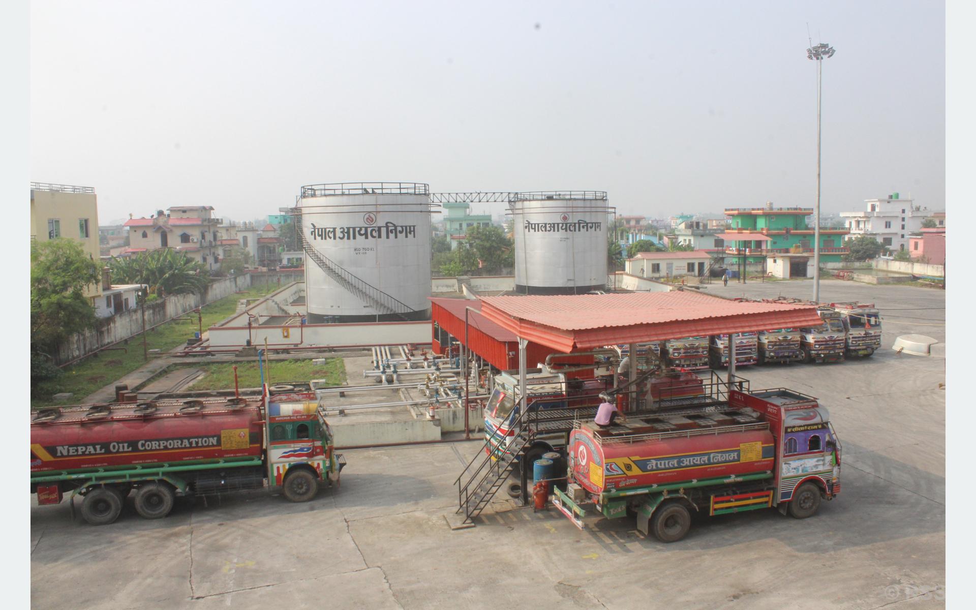 घनाबस्तीमा निगमको डिपो, स्थानीयद्वारा तत्काल स्थानान्तरणको माग