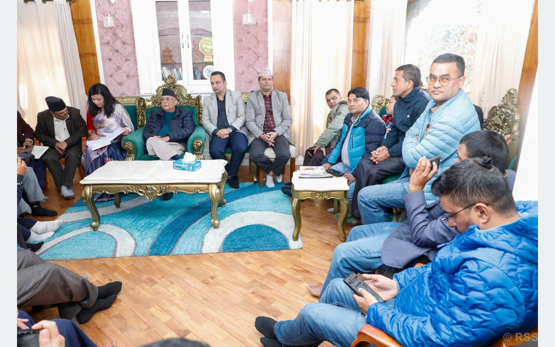 संसद् पुनःस्थापना भएसँगै मुलुकले राजनीतिक निकास पाउने : अध्यक्ष ओली