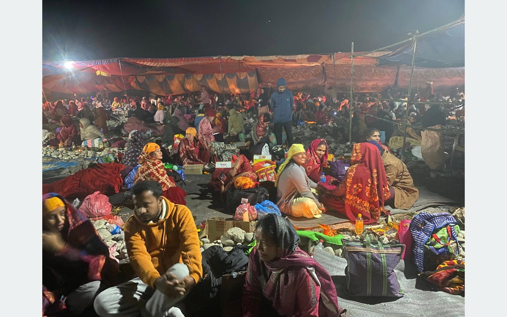 देवघाटधाममा शतबीज छर्ने घुइँचो