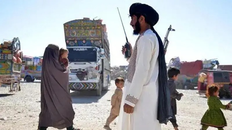 अफगानिस्तानले पाकिस्तानबाट गहुँ र पीठो किन्न पूर्ण रूपमा बन्द गर्‍यो