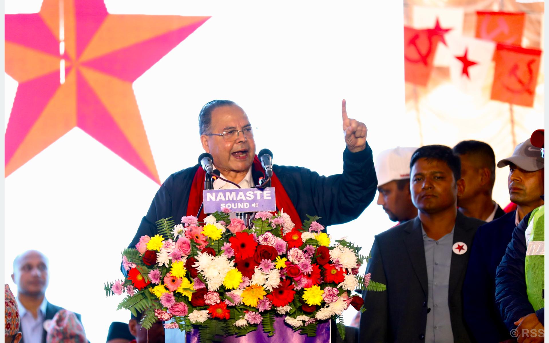 प्रचण्डको विश्वासका आधारमा पार्टी एकता घोषणामा सहभागी भएको हुँ : झलनाथ खनाल