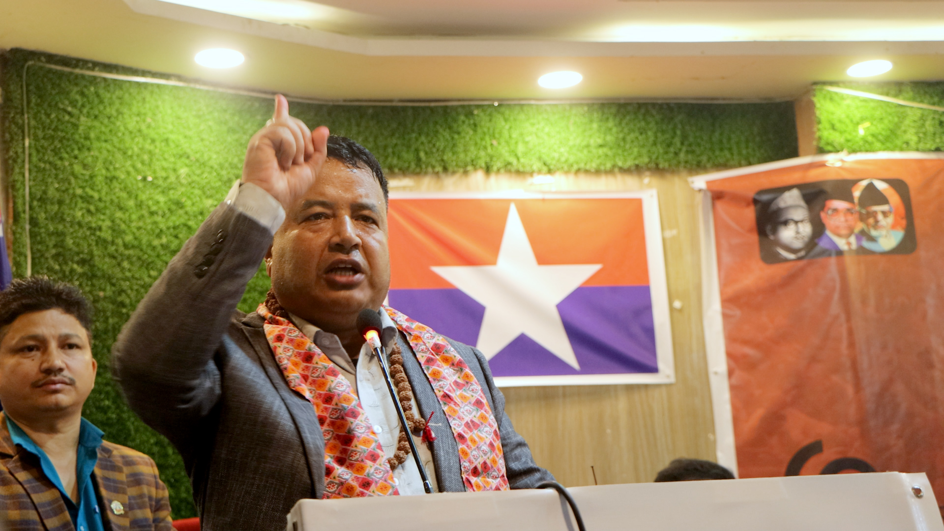 आक्रमण प्रयासका बाबजुद इटहरीको युवा जागरण सभामा पुगेका महेश बस्नेतले के भने?