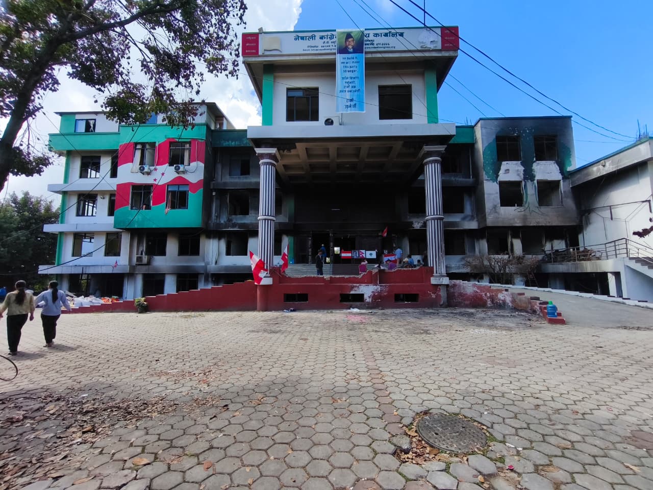 बेलायतका बुद्धिजीवीहरु भन्छन् : कांग्रेसले चुनाव अगावै महाधिवेशन गर्नुपर्छ