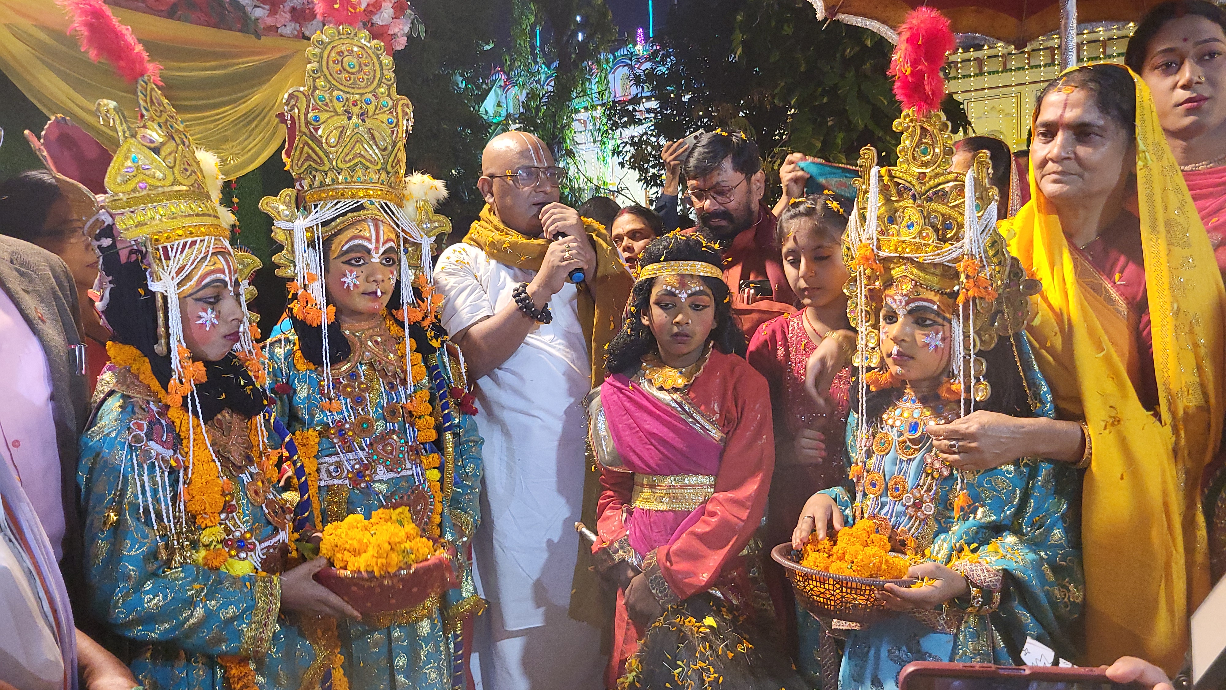 सप्ताहव्यापी विवाहपञ्चमी महोत्सव अन्तर्गतको दोस्रो दिन फूलबारी लीला सम्पन्न