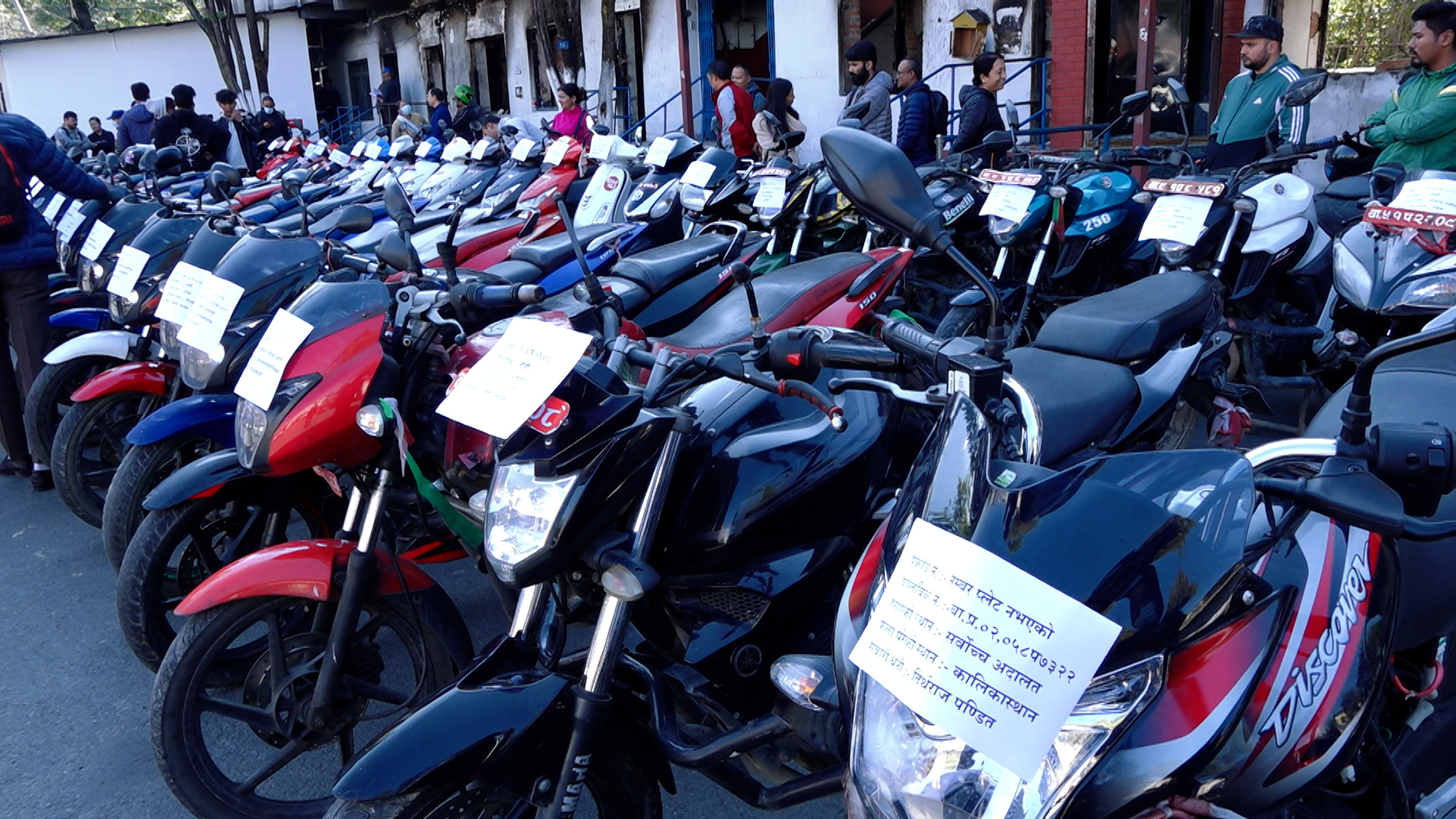 चोरी भएका ५१ सवारी साधन धनीलाई हस्तान्तरण