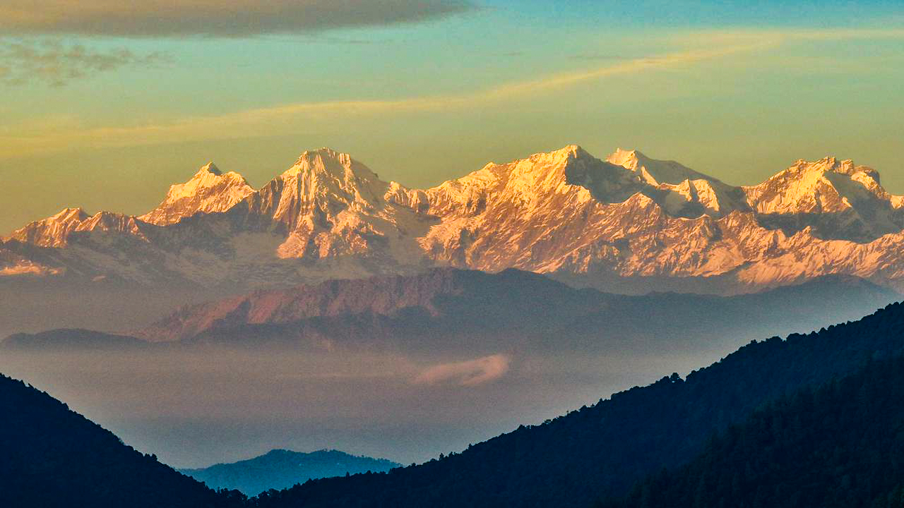 चित्लाङबाट देखिएको सुन्दर हिमश्रृंखला (तस्बिरहरू)