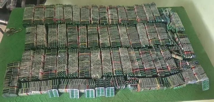 ठूलो परिमाणमा लागूऔषध ट्रामाडोलसहित अटो चालक पक्राउ