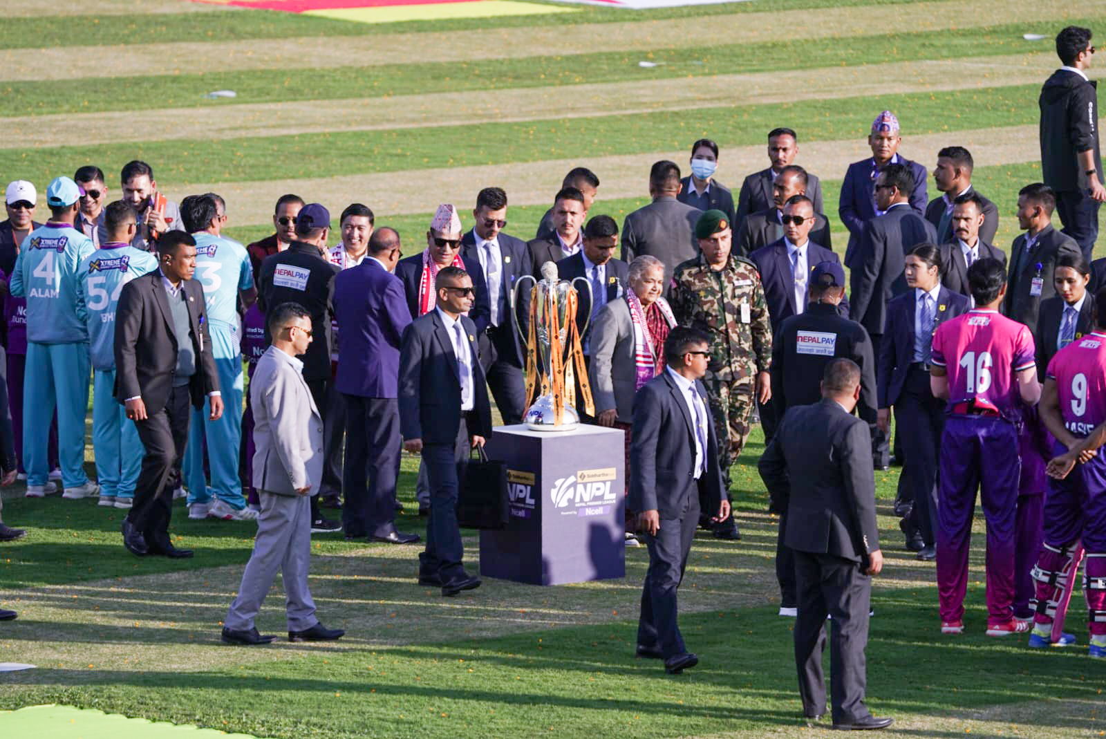 एनपीएल उद्घाटनको उत्साह (फोटो फिचर)