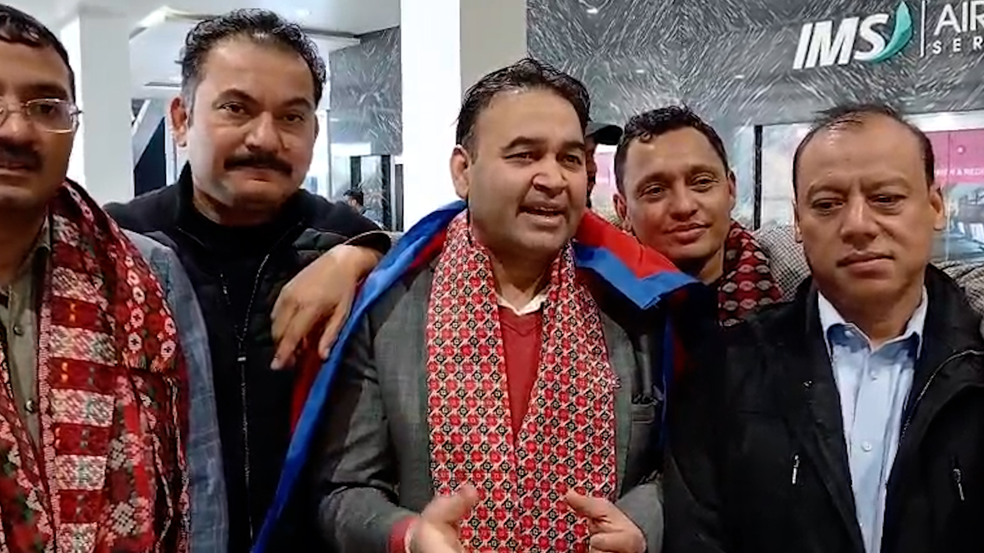 एनआरएनएमा एकताको तयारी, अभियन्ता र नेतृत्वहरु काठमाडौं आउन थाले