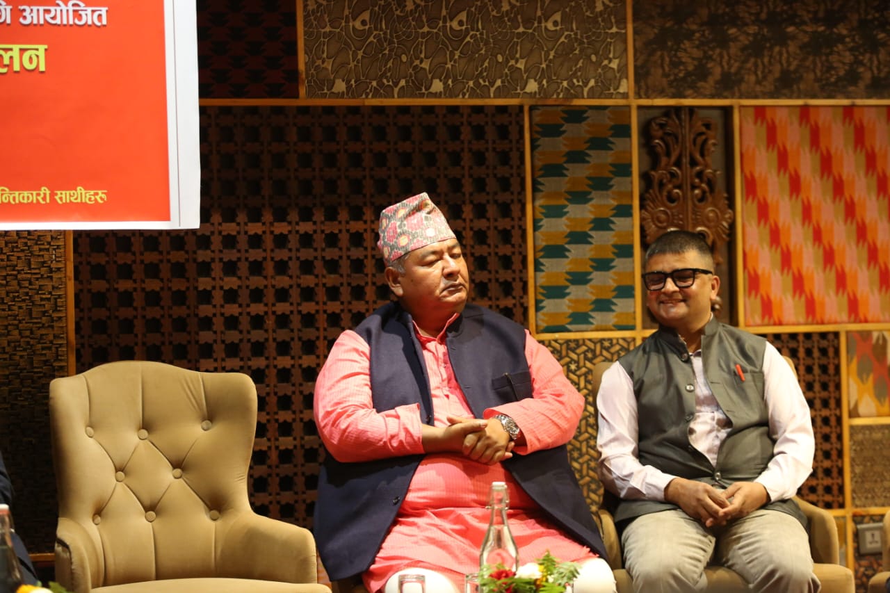 निःशर्त एमालेमा फर्कने किसान श्रेष्ठको घोषणा