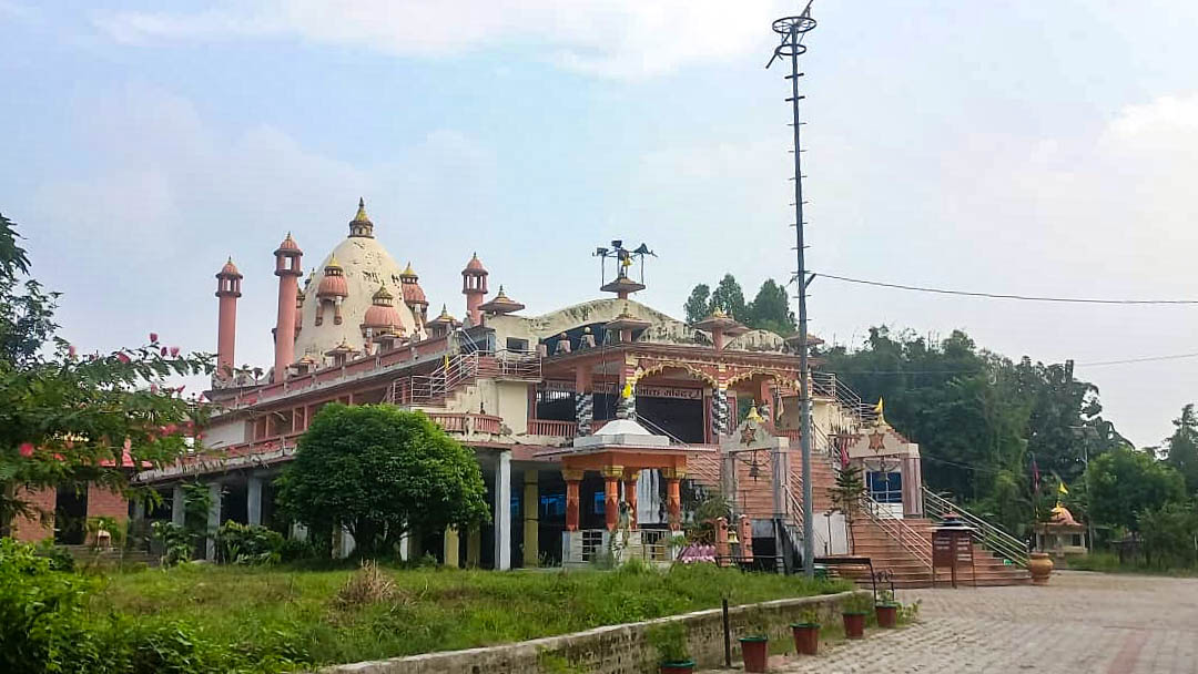 घुम्न जाऔं बृन्दावन (फोटोफिचर)