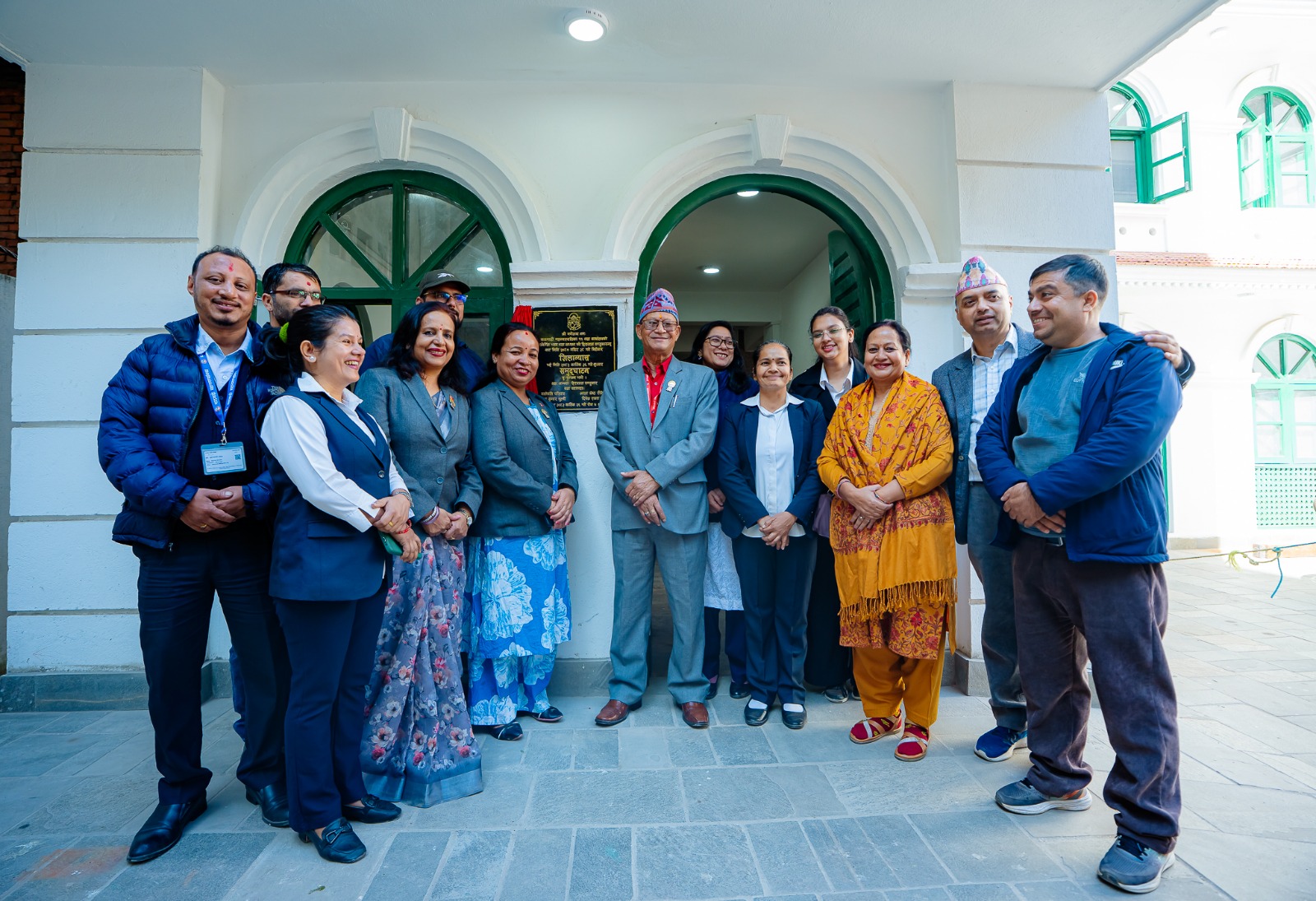 काठमाडौं महानगरपालिका वडा नम्बर ११ को सेवा नवनिर्मित भवनबाट