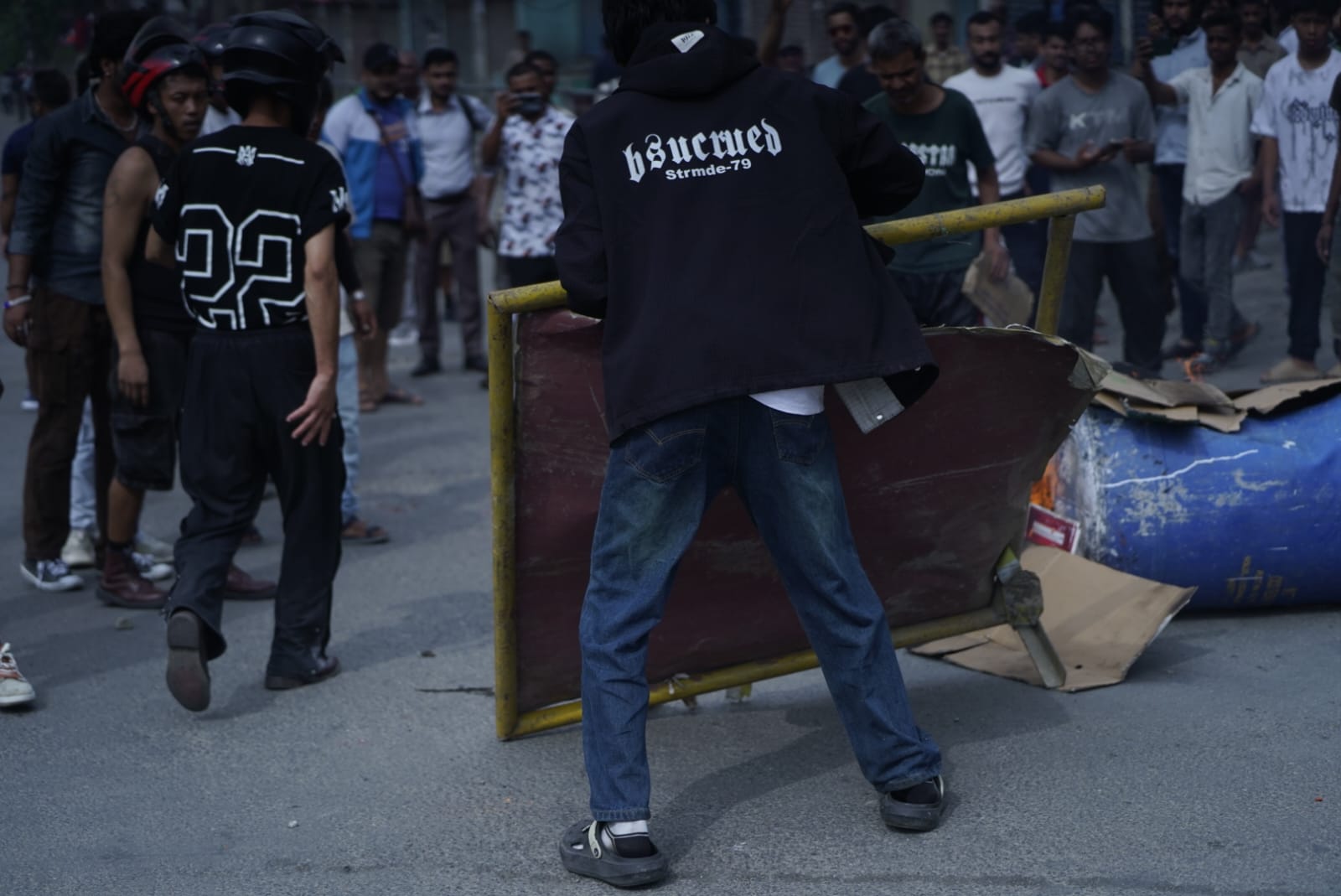 जेनजी आन्दोलनः तोडफोड र आगजनीको अभियोगमा पाँच जना पक्राउ