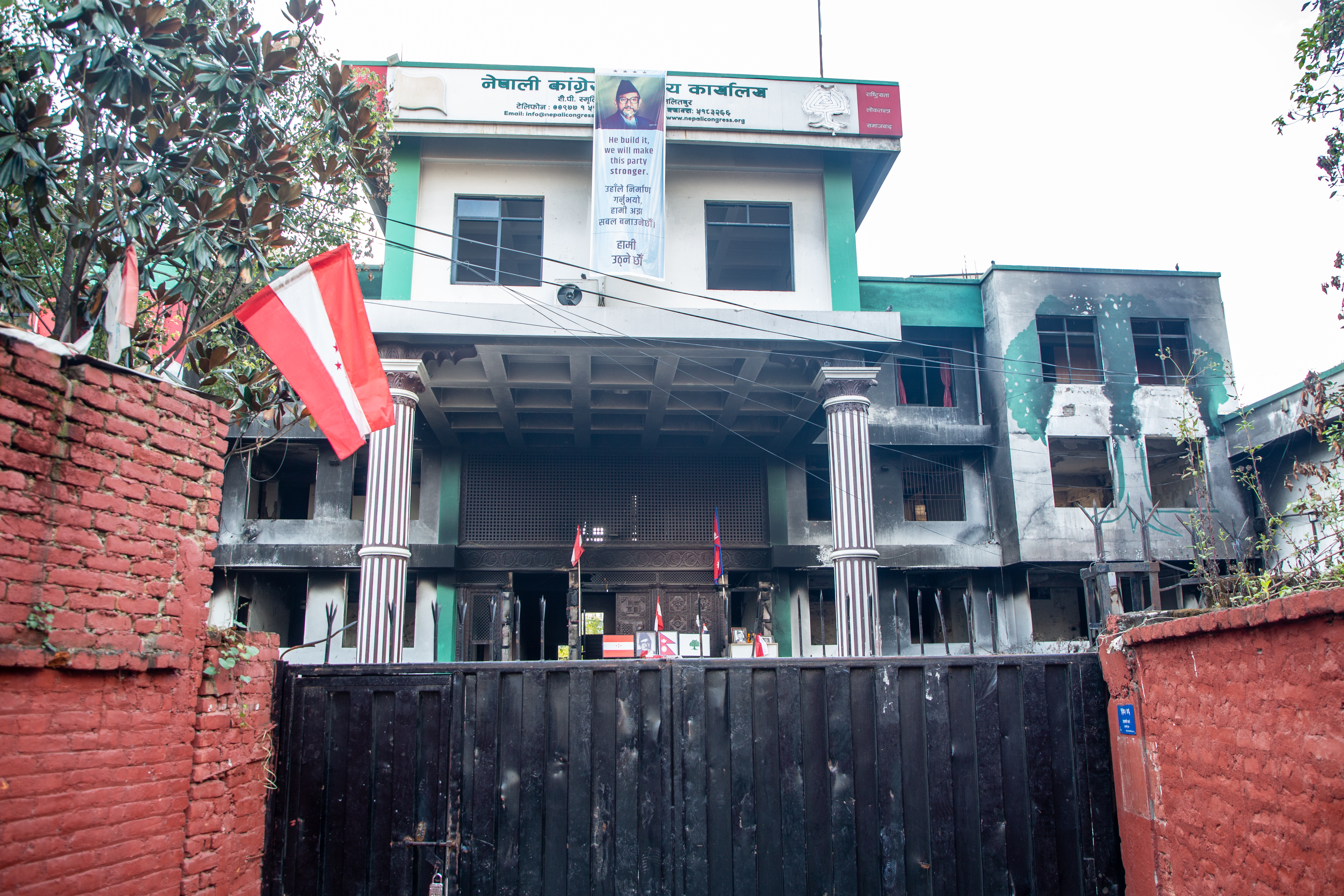 तालाबन्दीपछि सुनसान कांग्रेस केन्द्रीय कार्यालय (तस्बिरहरु)