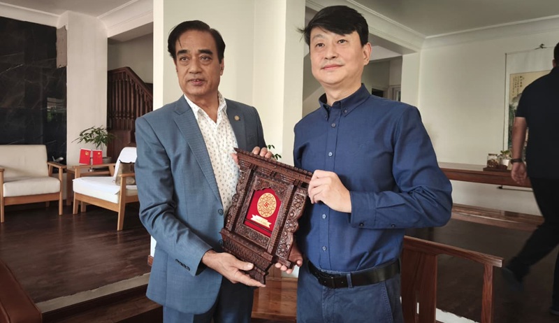 लगानी, प्रविधि र पर्यटन क्षेत्रमा सहकार्य गर्न चिनियाँ व्यवसायीलाई आग्रह