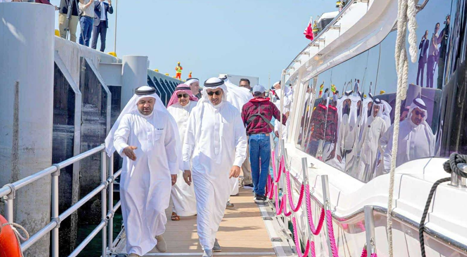 कतार बहराइन समुद्री यात्रुवाहक यातायात सुरु